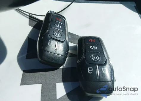 2015 Lincoln Mkz z USA, uszkodzony, nr VIN 3LN6L2GK7FR624726